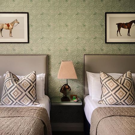 Horse & Jockey Hotel Horse and Jockey Exteriér fotografie